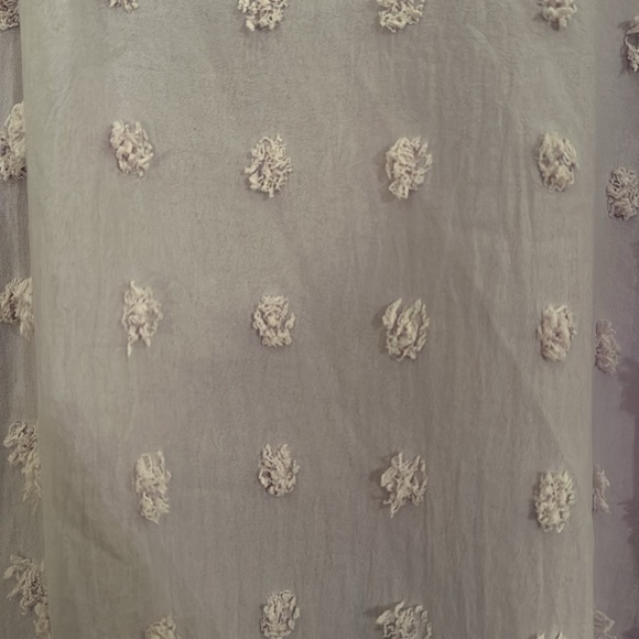 Lavender cover up with pompoms - Picture 3 of 3